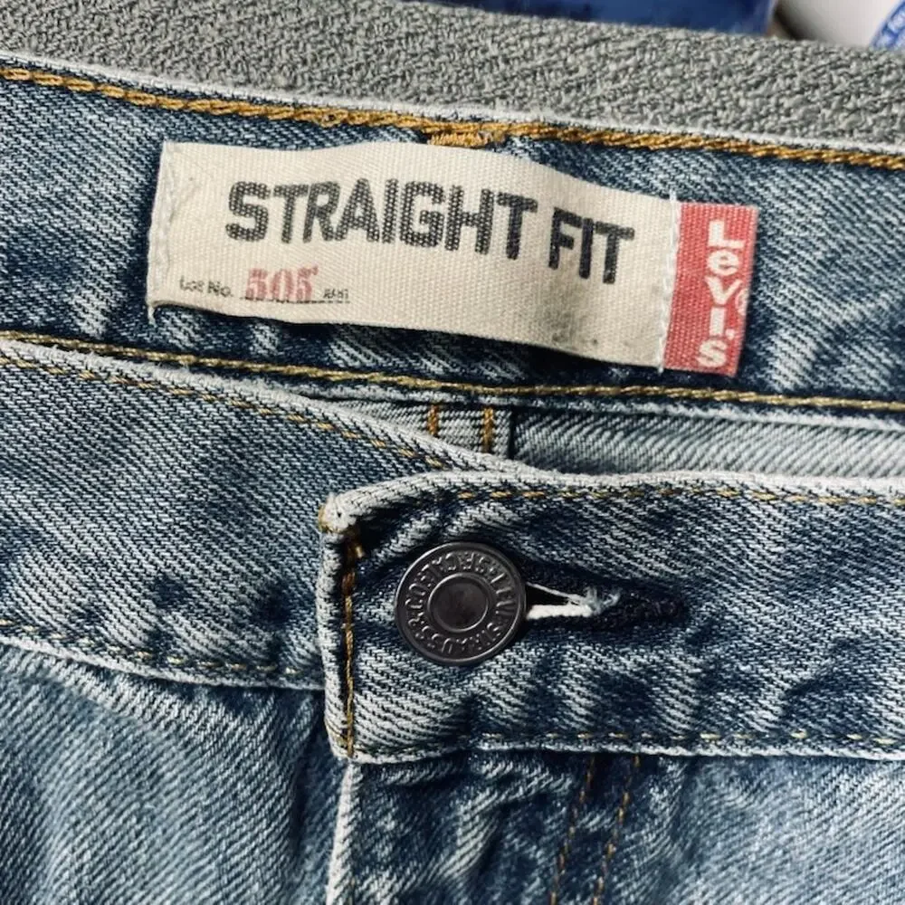 Vintage Y2K Levis 505 Jeans 36x35 Medium Wash Straight Fit Dad Skater